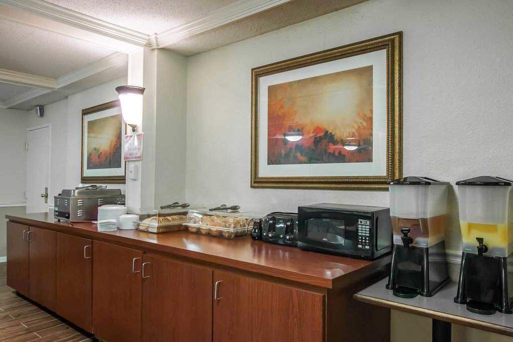 Econo Lodge Downtown 孟菲斯 外观 照片